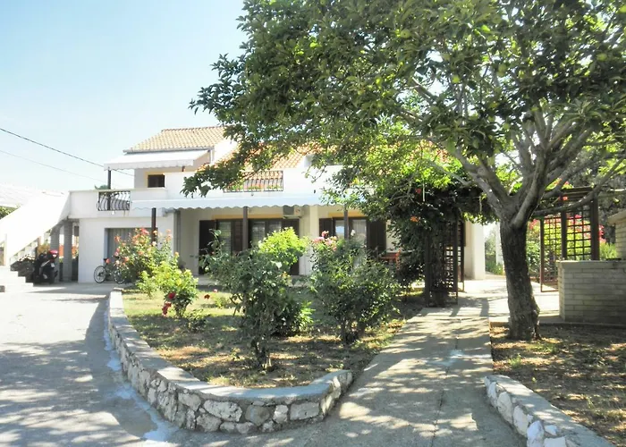 Martina Apartament *